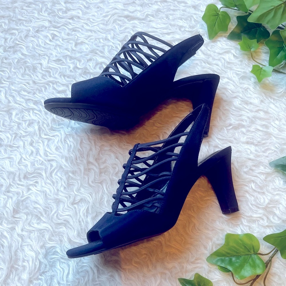 Impo flex Navy strappy 3” heels